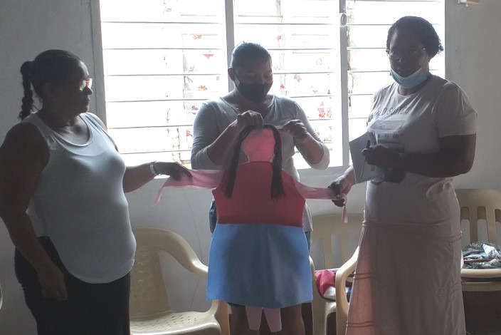 Taller: Importancia del rol de la mujer. Participaron 29 personas Brisas taller muneco 1 Taller: Importancia del rol de la mujer. Participaron 29 personas