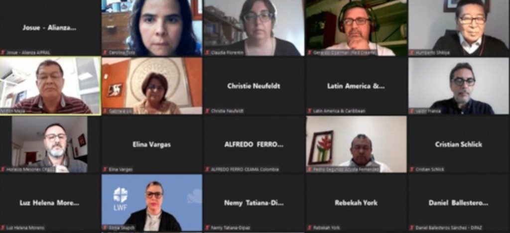 Bogota vigilia internacional panel 2 Con éxito terminó la III Vigilia Ecuménica Internacional por la paz de Colombia. Participaron 51 personas