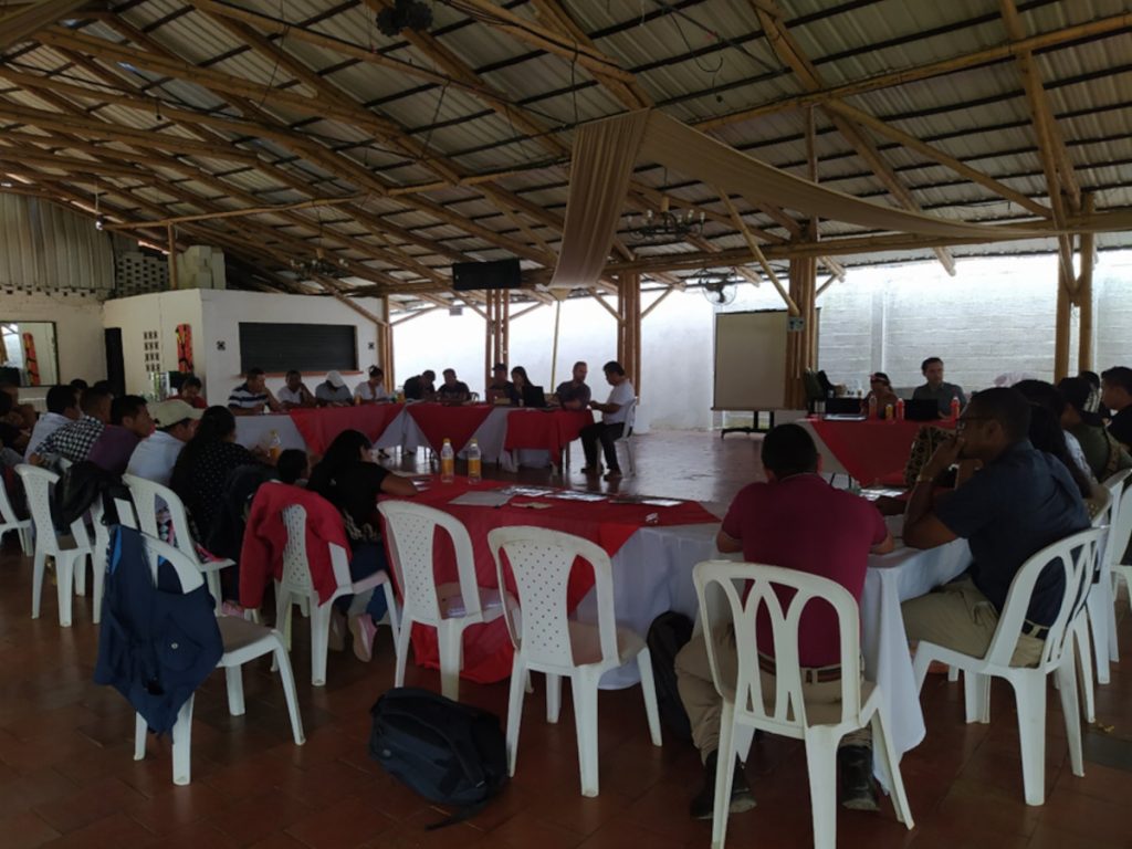 Ruta de vida. Espacio de dialogo y fortalecimiento de la ruta de reincorporación cali ruta1 Ruta de vida. Espacio de dialogo y fortalecimiento de la ruta de reincorporación